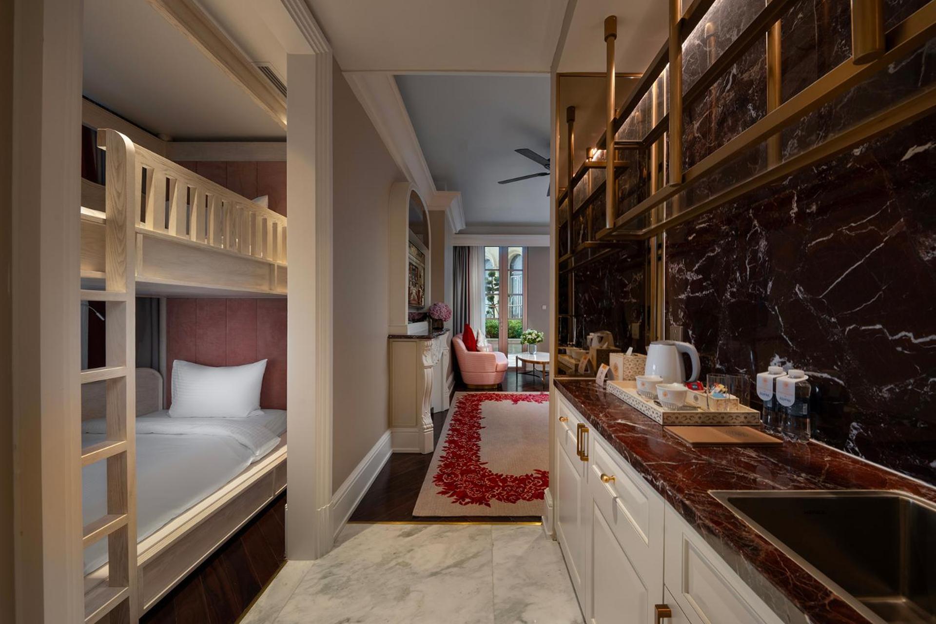 Hotel De L'Amour Tam Ðảo Екстериор снимка